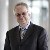 Prof. Dr. Jörg Stender